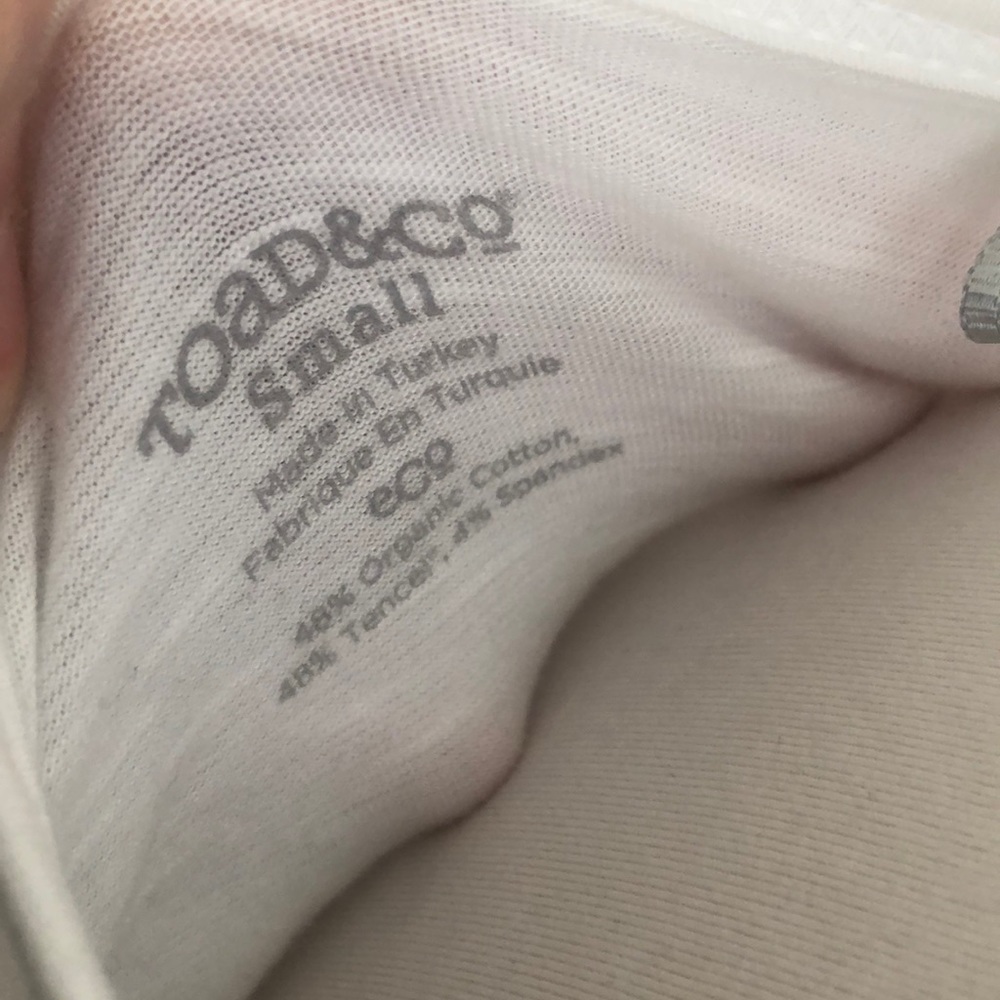 Title Nine Toad &Co Basic White Tee - image 4